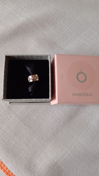 Pandantiv Pandora
