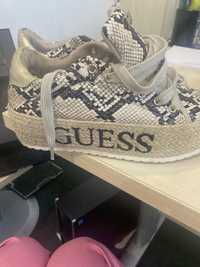 Vand papuci Guess originali