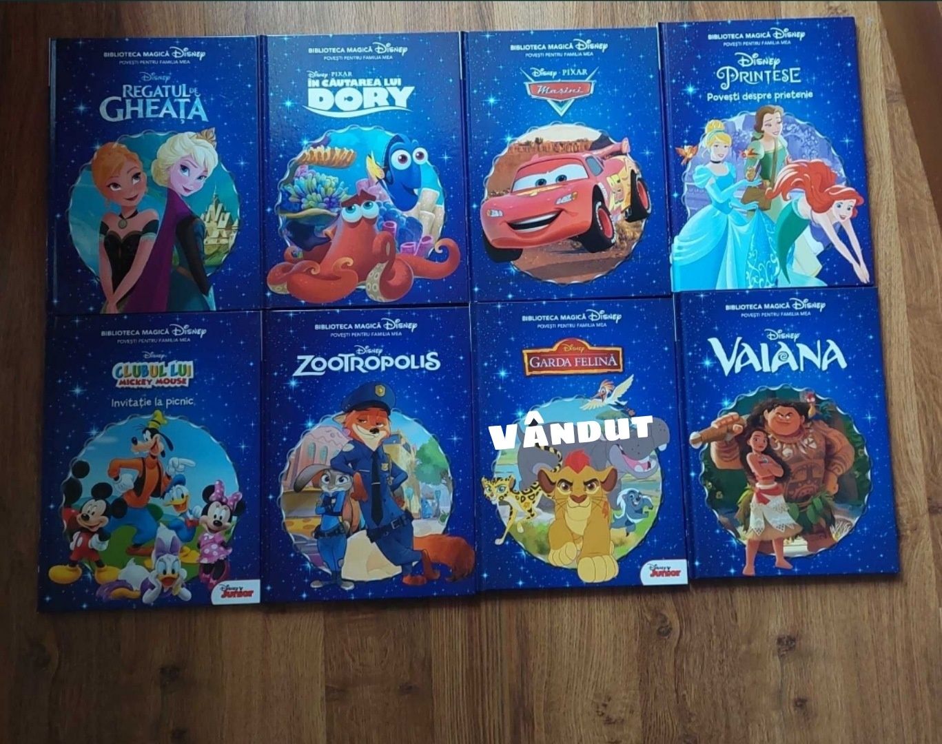 Serie de 8 carti Disney pentru copii