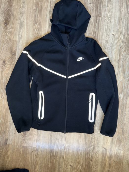 (НОВО) Nike Reflective Tech Fleece