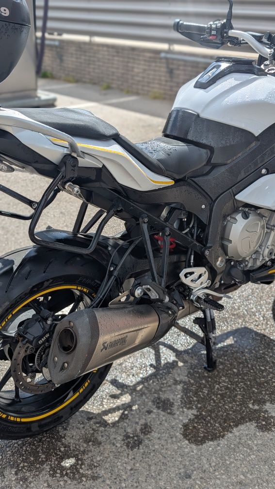 BMW S1000XR мотоциклет