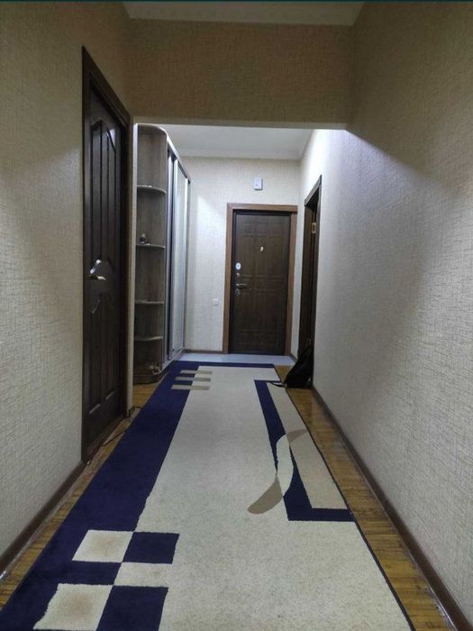 Продаётся 5-ти комнатная Карасу-1