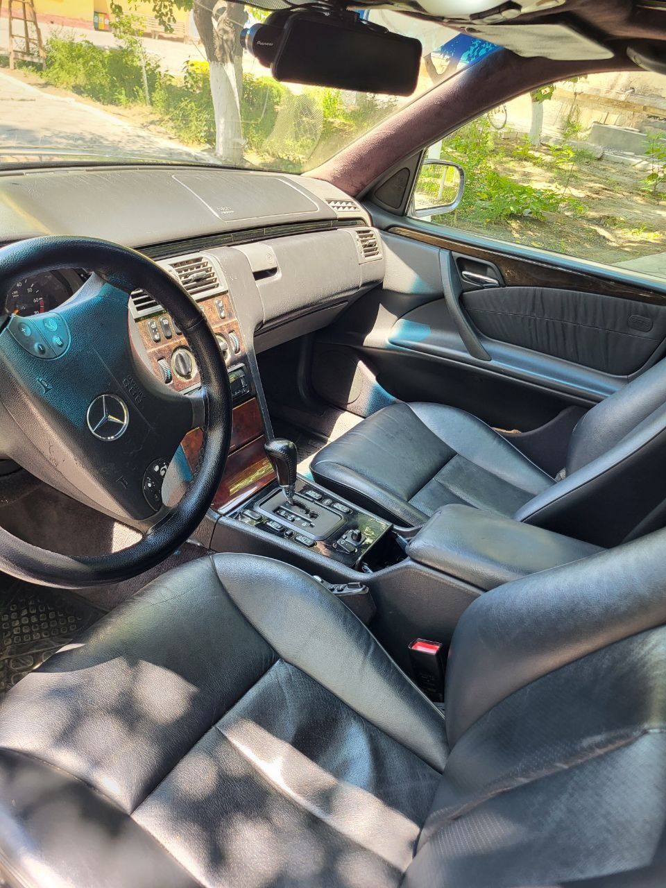 mercedes benz w210 2.0 evo хужатларида хеч кандай муаммо йук.