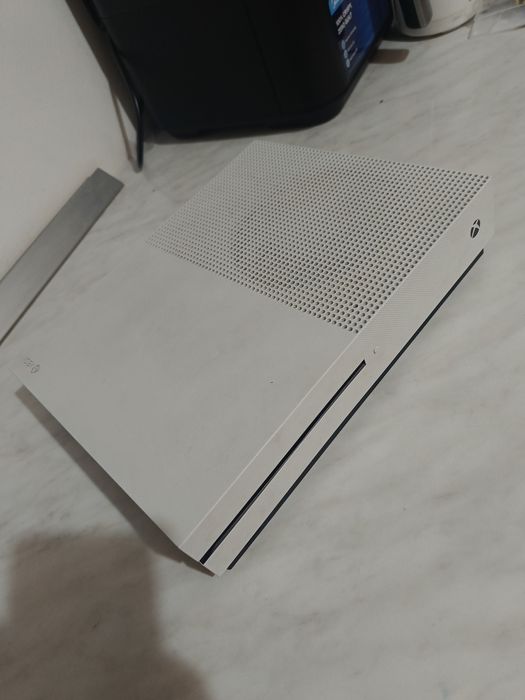 Xbox One S 500GB
