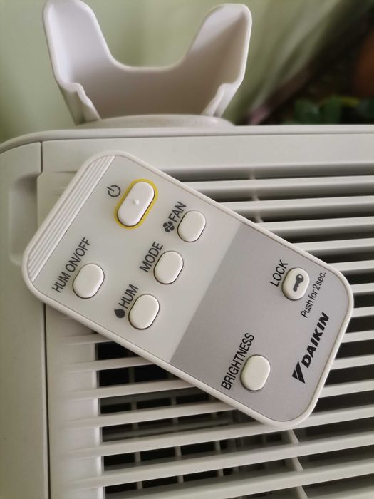Пречиствател за въздух с овлажнител DAIKIN MCK55W URURU + нови филтри