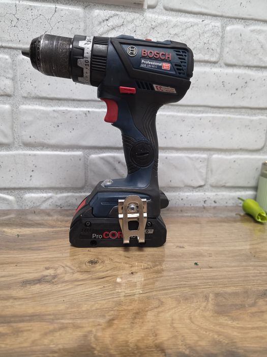 Bosch gsb 18v-60c in garantie