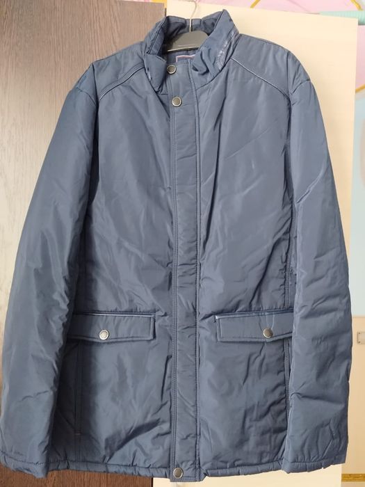 Куртка сатылады новый