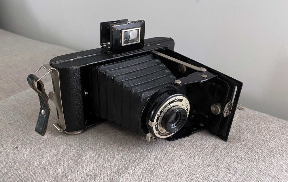 Camera foto burduf Kodak Folding Brownie Six-20 din 1900 retro vintage