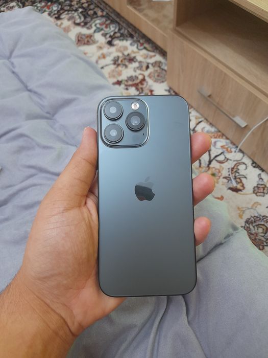 Продаётся айфон 16 про макс дубай