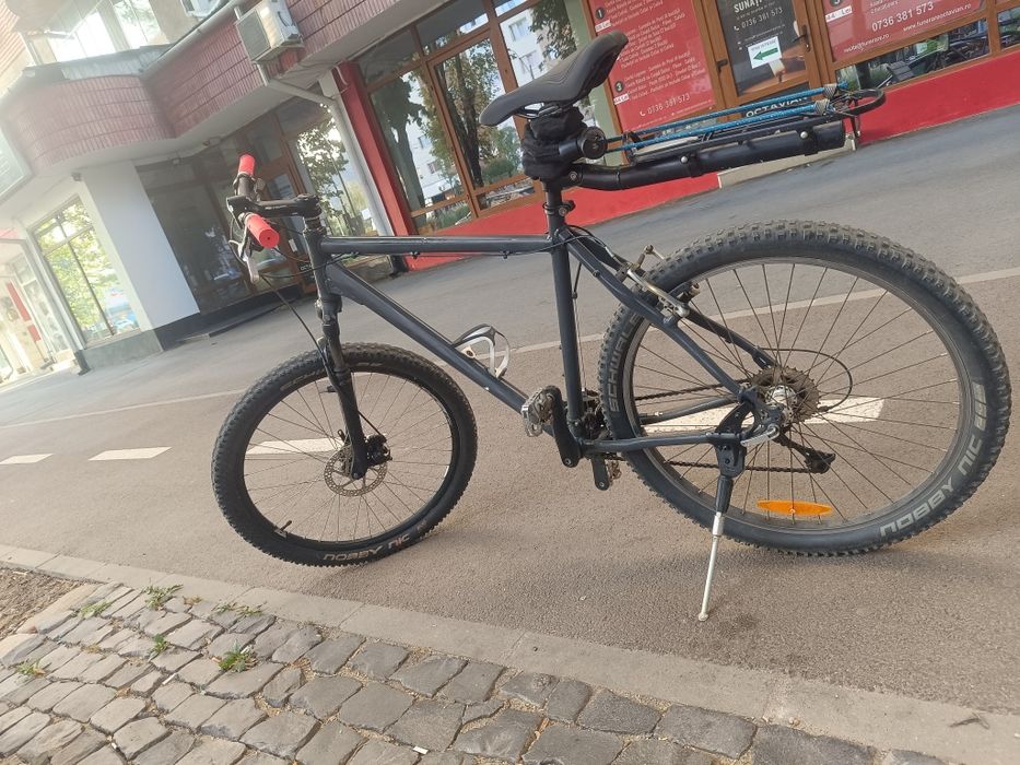 Bicicleta de vânzare