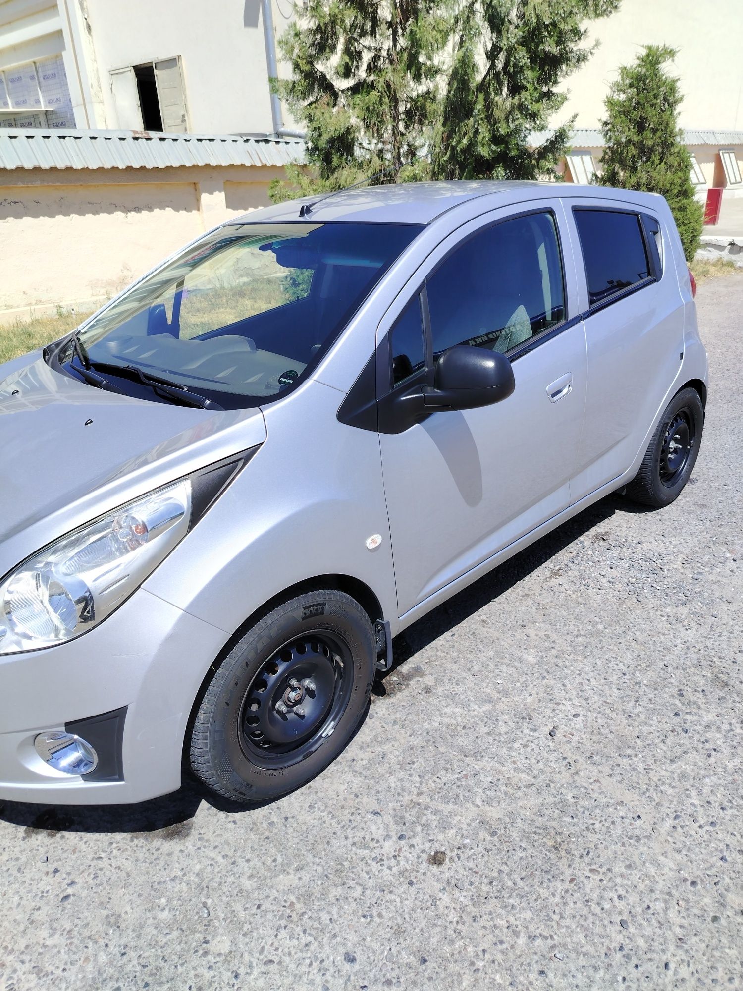 Spark 2015 yil 93mn prabeg