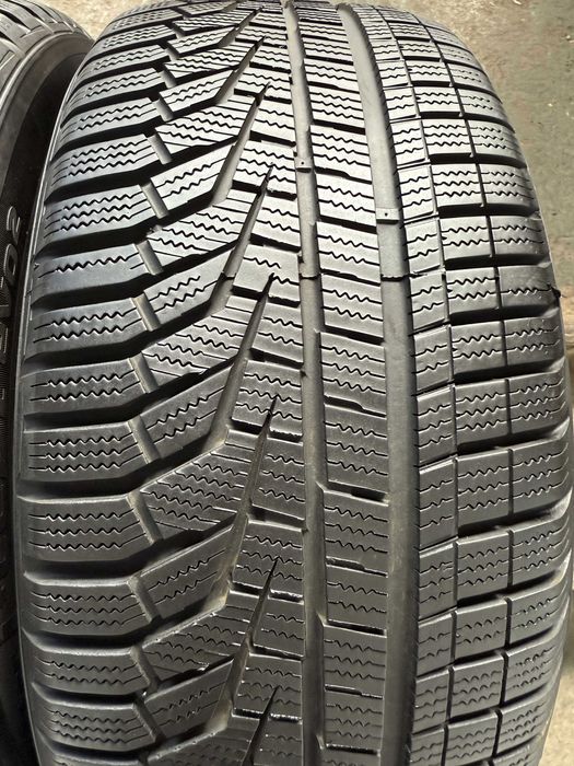 # Anvelope Iarna 225/55 R16  - Hankook Winter I"Cept Evo 2