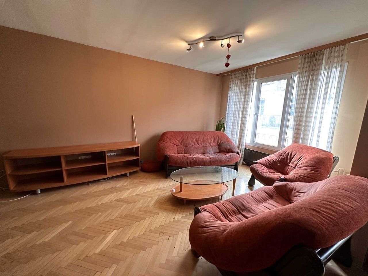 Продава се Четиристаен апартамент в Пловдив, Център - 126 кв.м за 2056 €/кв.м - Снимка #5