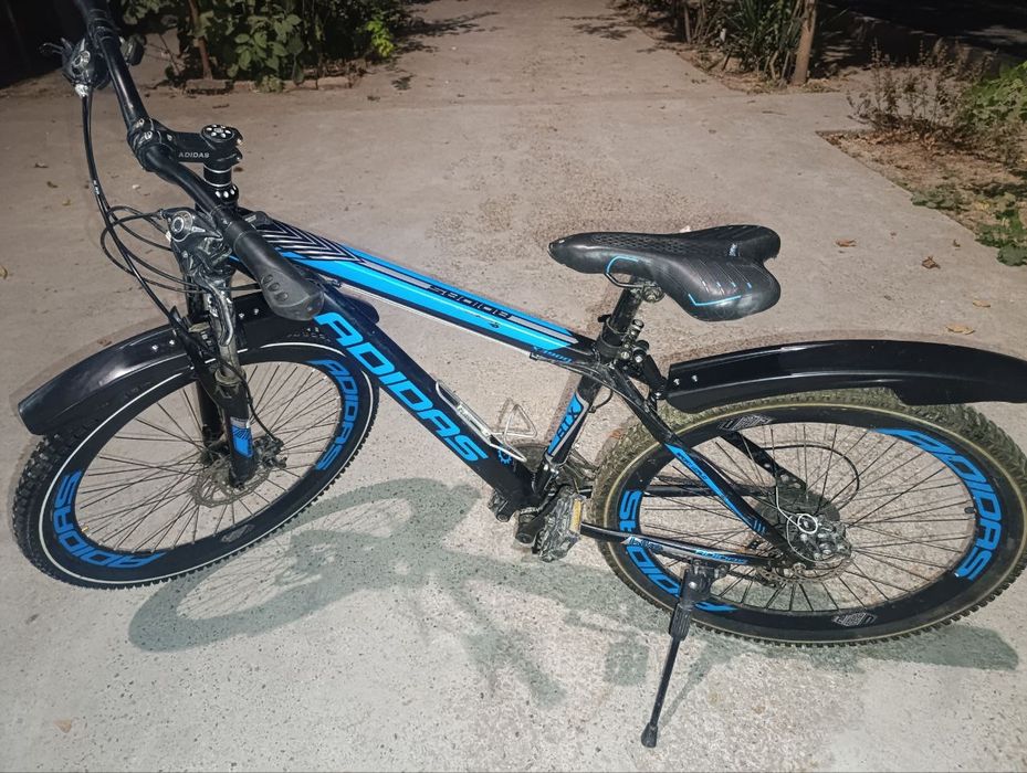 Velosiped Adidas 26 razmer