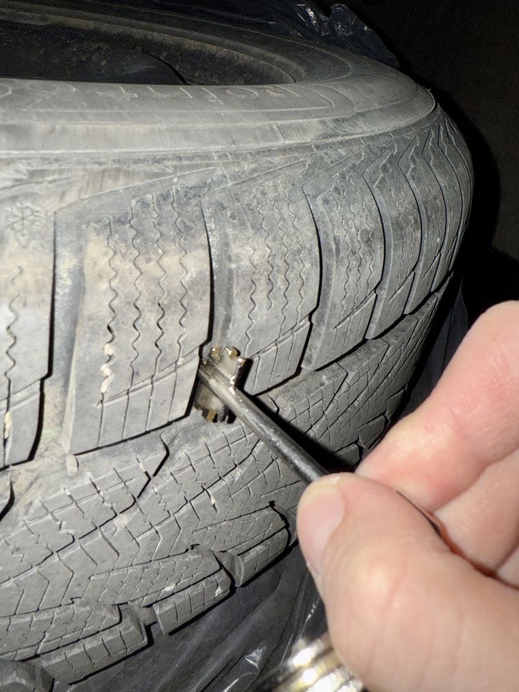 Джанти 16” с зимни гуми 215/65/16 Dacia, Дачия ; Renault