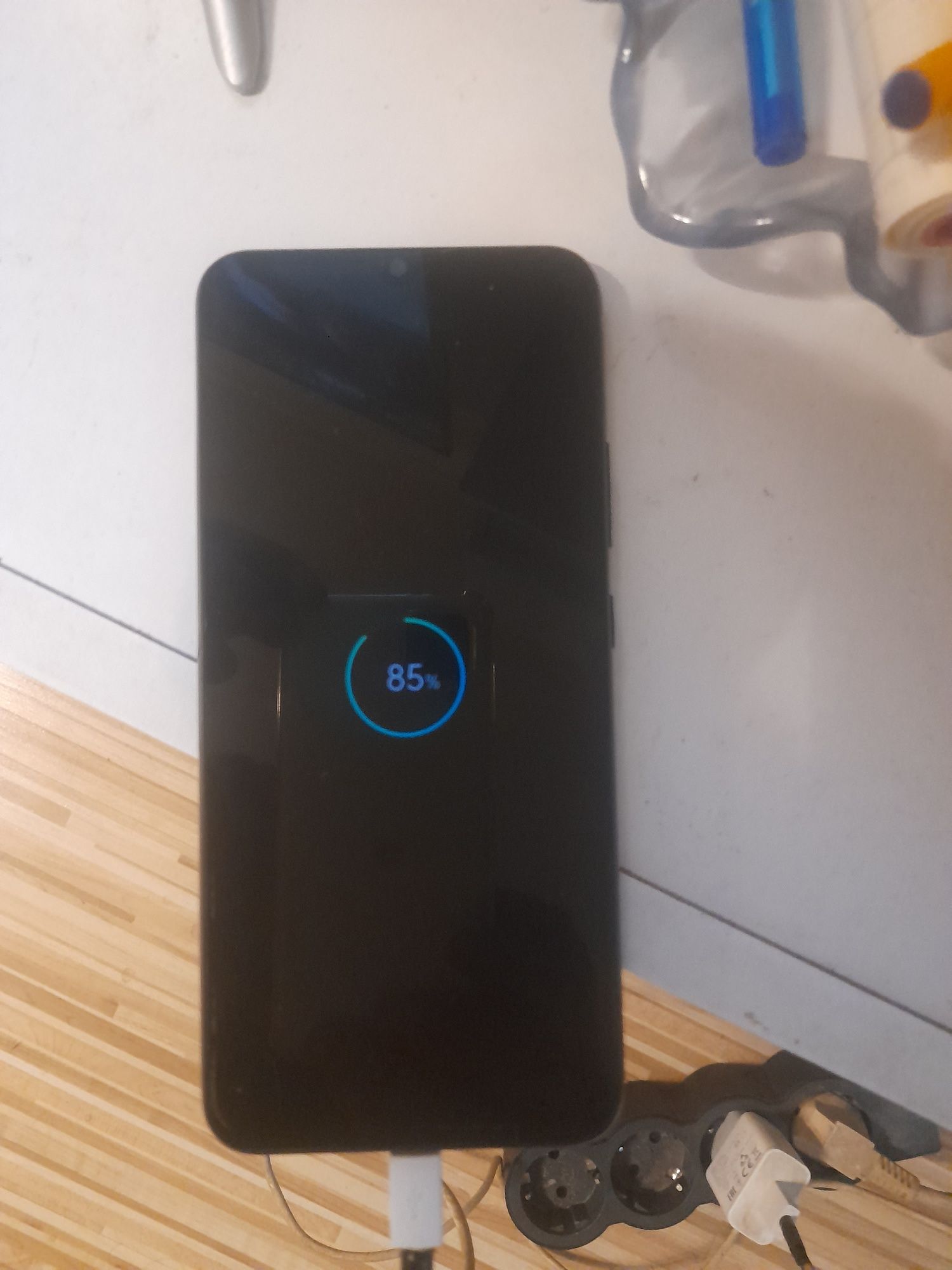 Realme C 21 смартфон