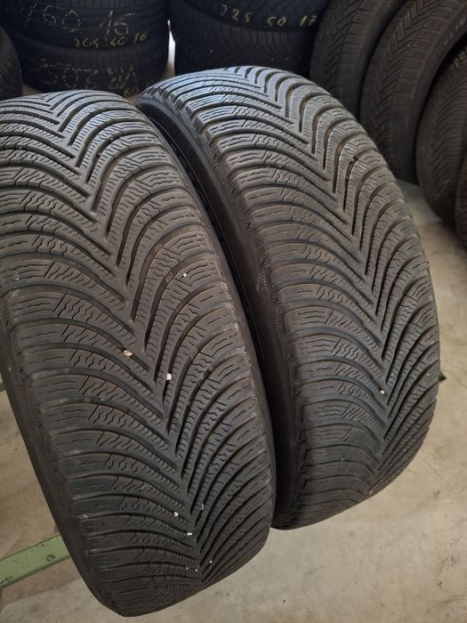 2 Anvelopele de iarnă 215 65 r17 Michelin