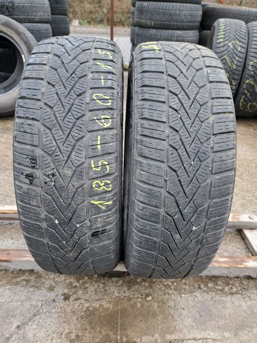 Anvelope de iarna 185-60r15 Semperit