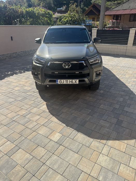 Toyota Hilux INVINCIBLE 2.8 204CP//Garantie Automat