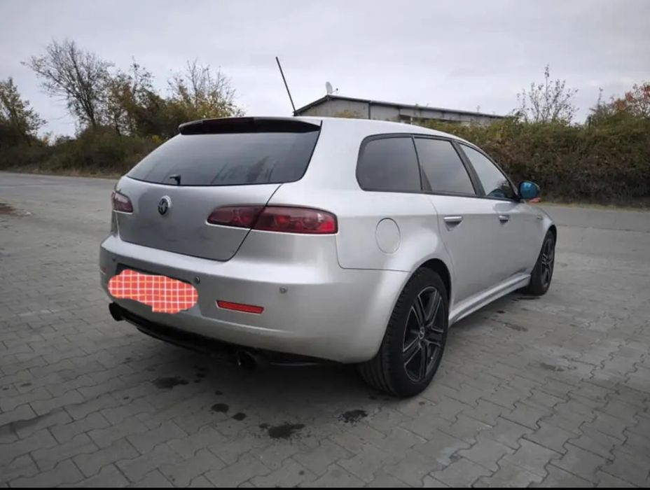 Алфа Ромео 159    .