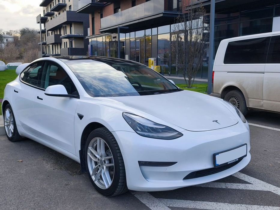 Tesla Model 3 Tesla Model 3 Long Range Dual Motor AWD