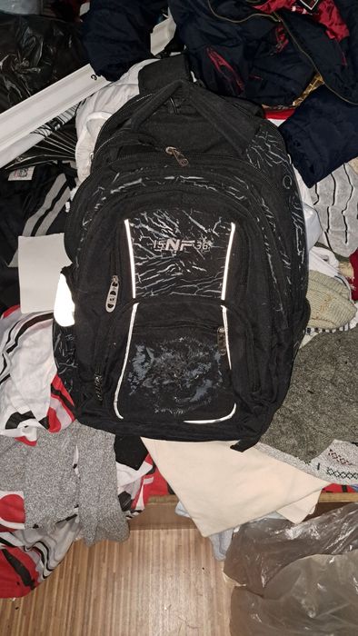 Продавам  раница