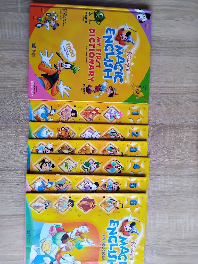 Disney's magic English картинен речник и 6 учебни тетрадки , 30  лвв