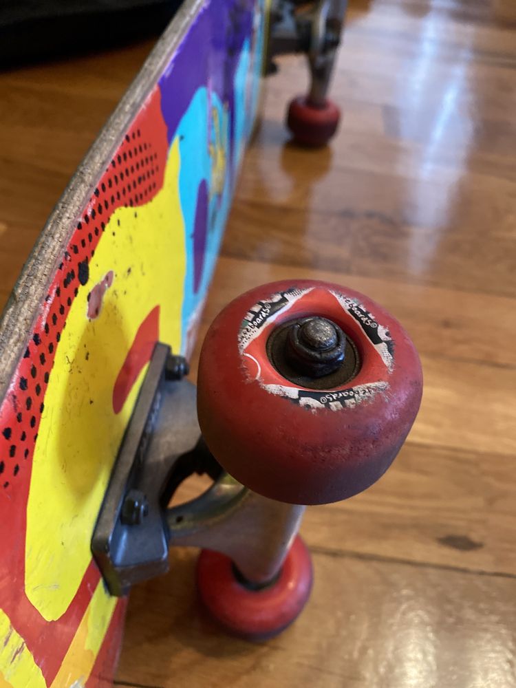 Skateboard complet almost in stare buna