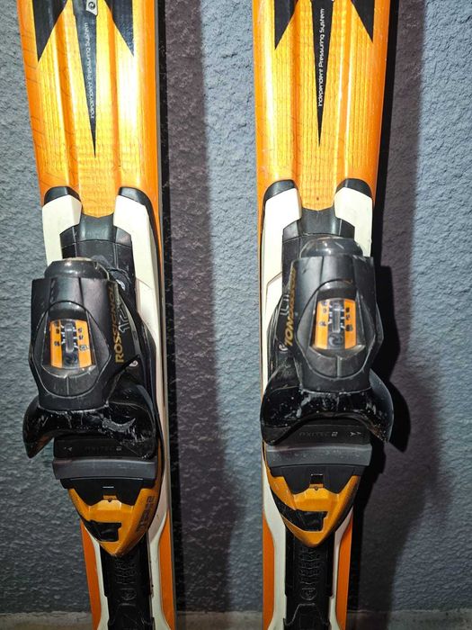 Schiuri Rossignol 174 cm, clapari Salomon marimea 29 si bete Rossignol