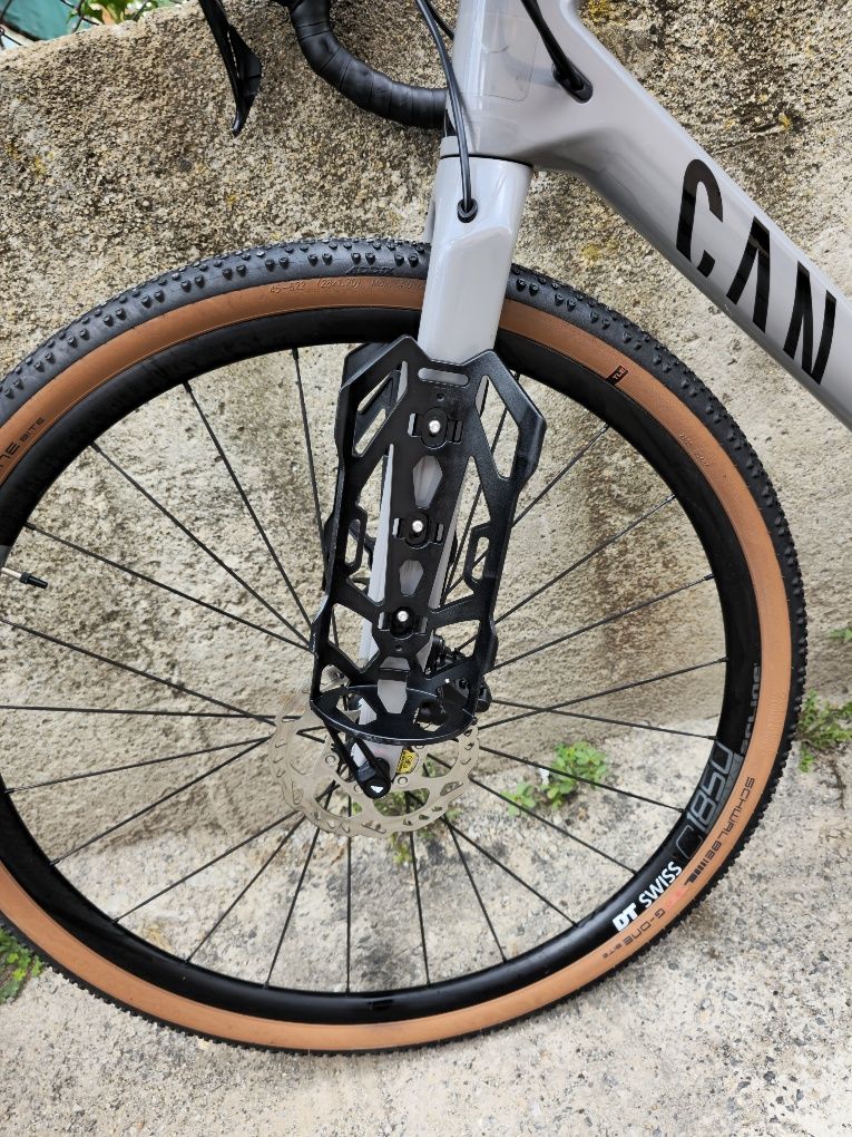 Карбонов Canyon Grizl  S размер 2x10 GRX като нов