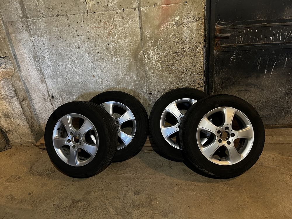 Продавам летни гуми 205/55R 16