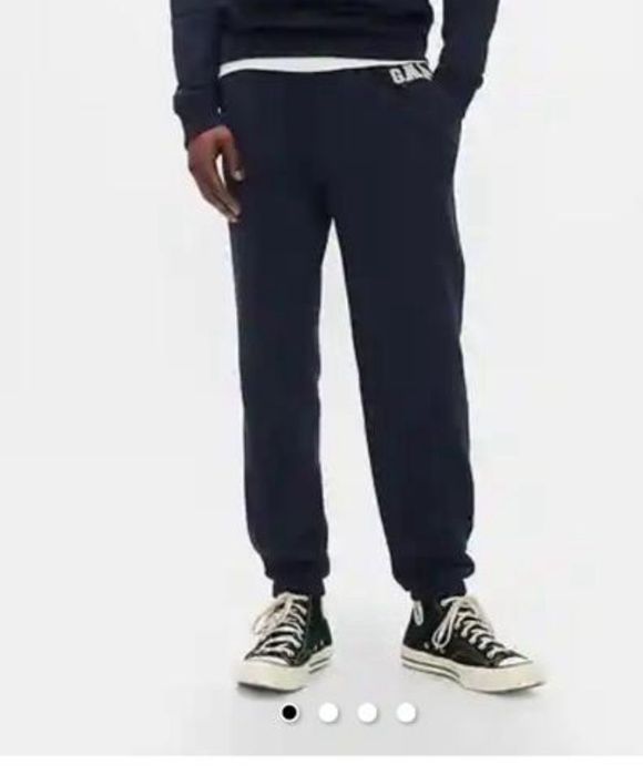 Спортивная мужская двойка от gap