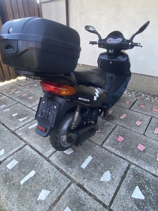 Vand scuter Yiben 125 cm