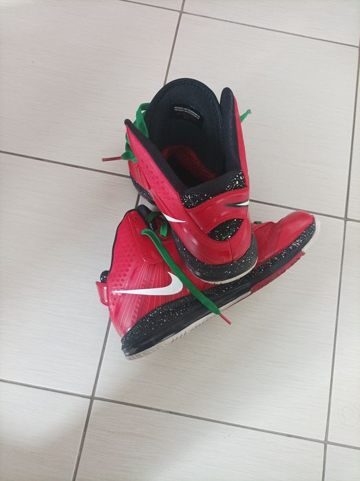 Кецове Nike, номер 44.