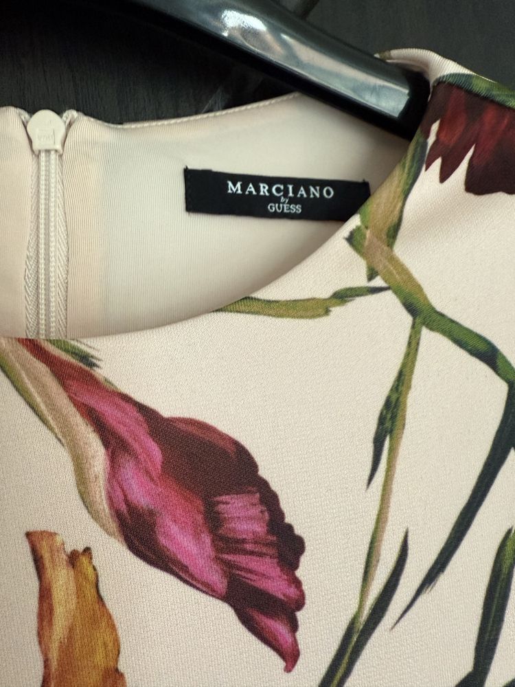 Топ Marciano by Guess