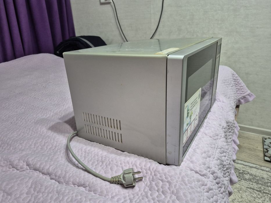 Микровалновка LG продам