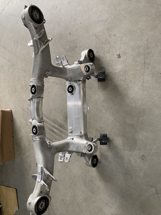 Punte spate Bmw seria 5 G30 ,G31 xDrive