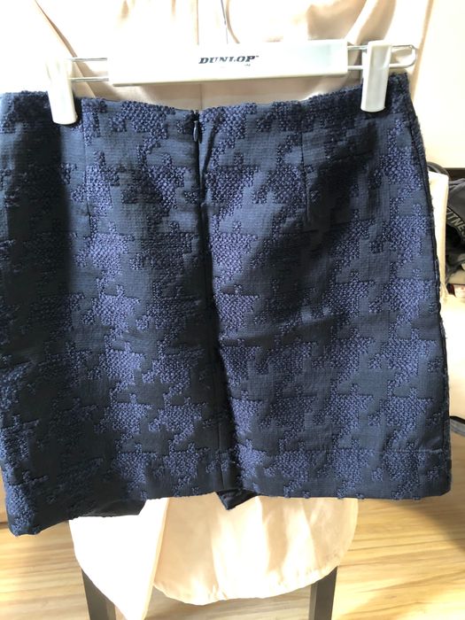 Пола къса на марката ZARA