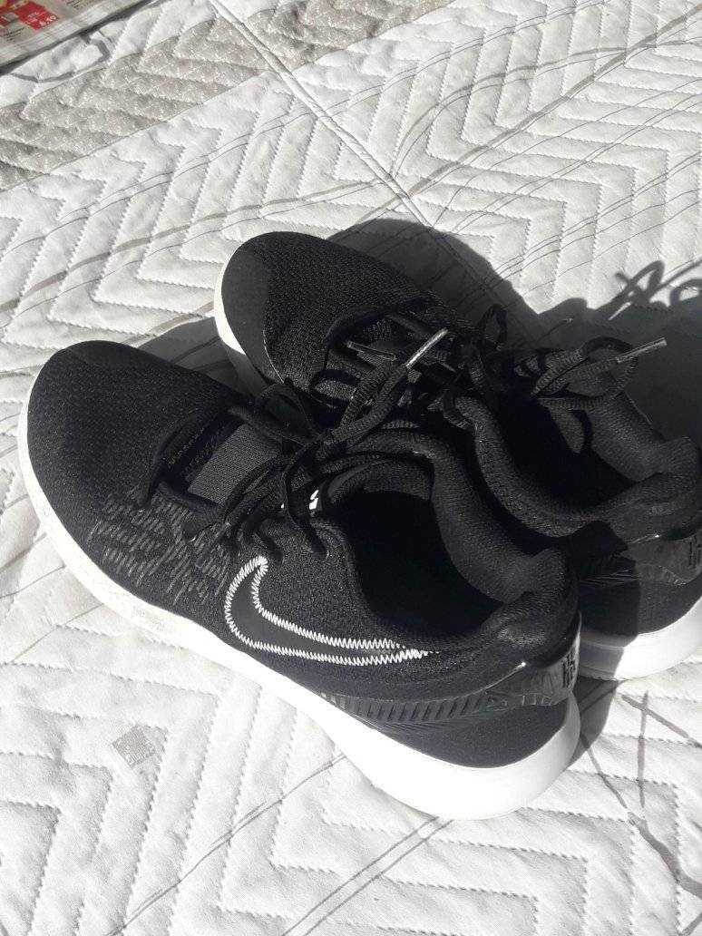 кецове Nike - Kyrie Shoes Black Magic Basketball Sneakers Pro