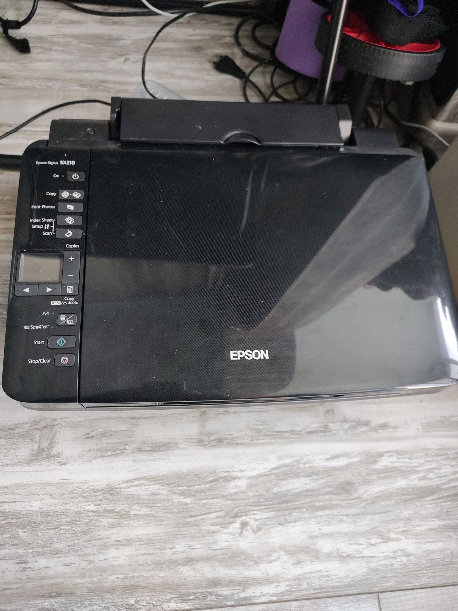 Принтер и скенер Epson Stylus SX218 и само принтер по стар