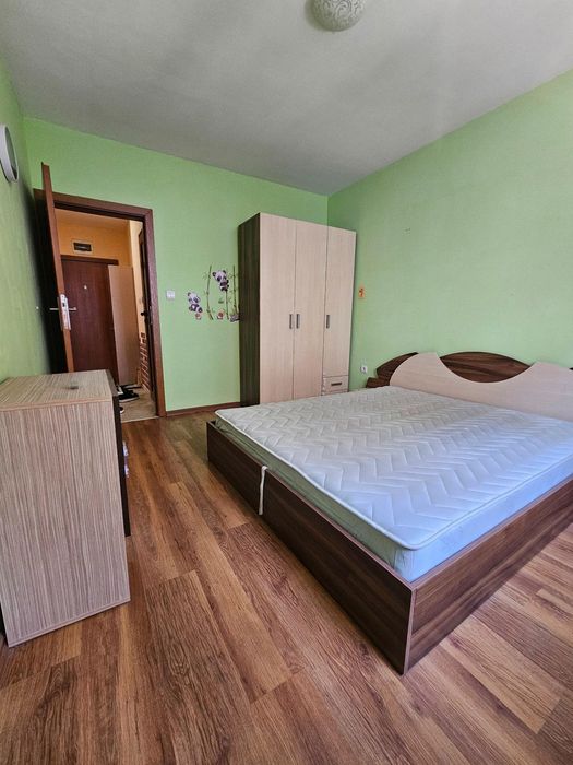 Дава се под наем Двустаен апартамент в Пловдив, Кършияка - 72 кв.м за 409 € - Снимка #4