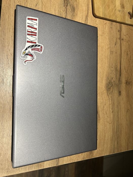 asus vivobook 15