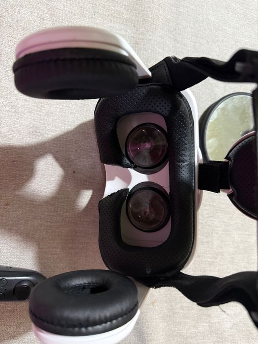 очила за виртуална реалност VR BOX 4, Бели + джойстик