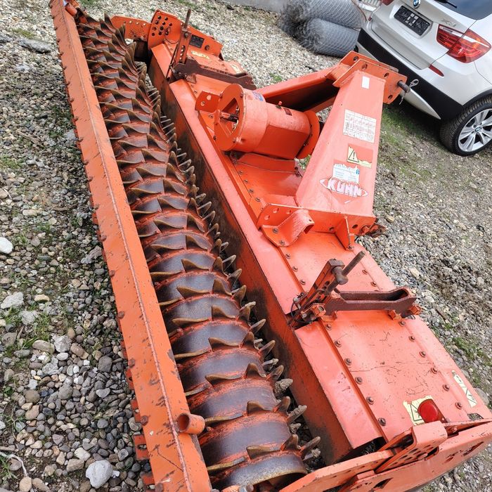 Freză grapa rotativa Kuhn 302