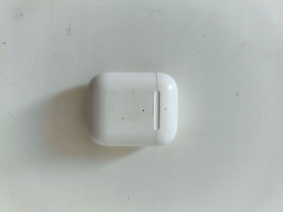 Air pods в не плохом состоянии
