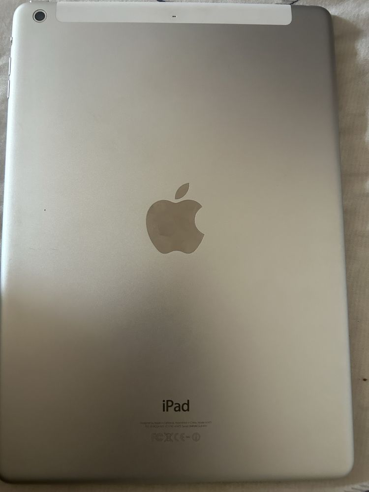 Tabletă Apple iPad 1 a1475