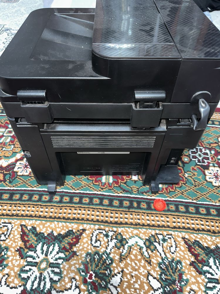 Canon mf237w 4v1 oqqora holati ideal aybi yoq yaxshi holatda