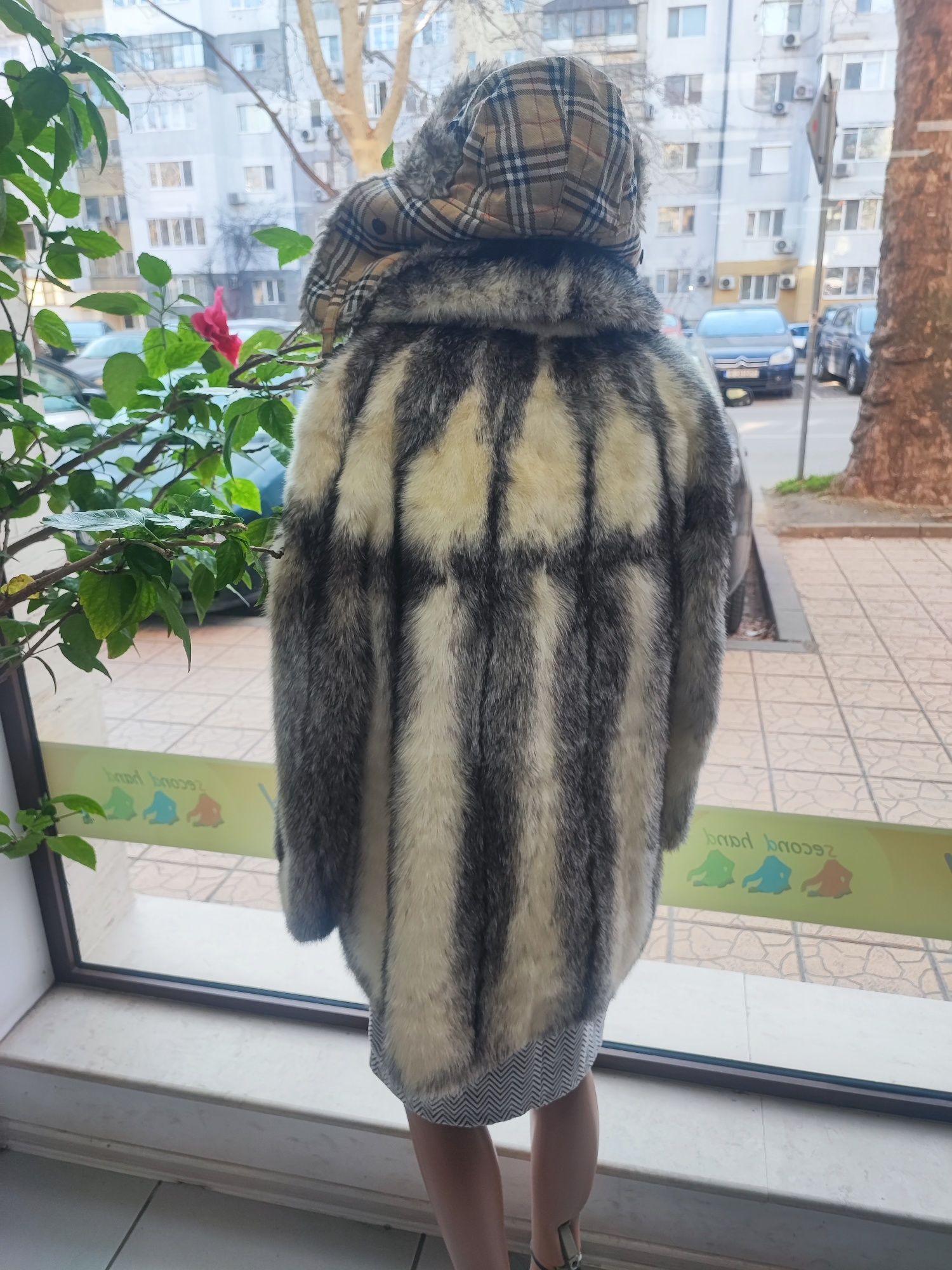 Burberry Норка естествена кожа