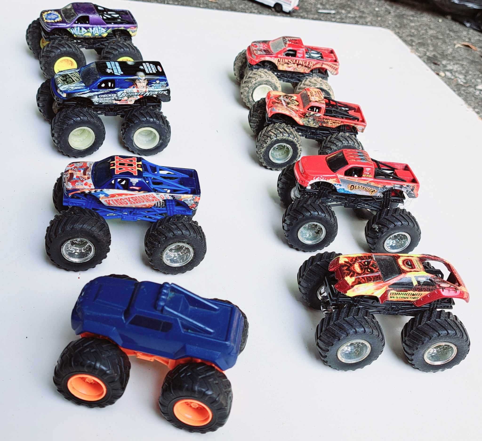 Monster Truck Hot Wheels 1/64