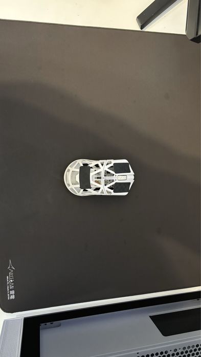 Оригинальный коврик Artisan raiden